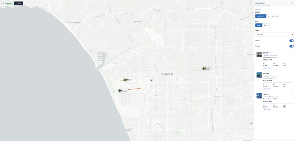 Active map with live aircraft sidebar